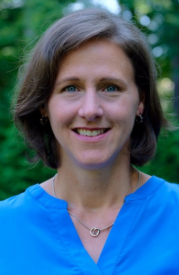 205: Balancing Compassion and Productivity with Becky Jacobs, Founder and Chief Engagement Officer of Simple Change