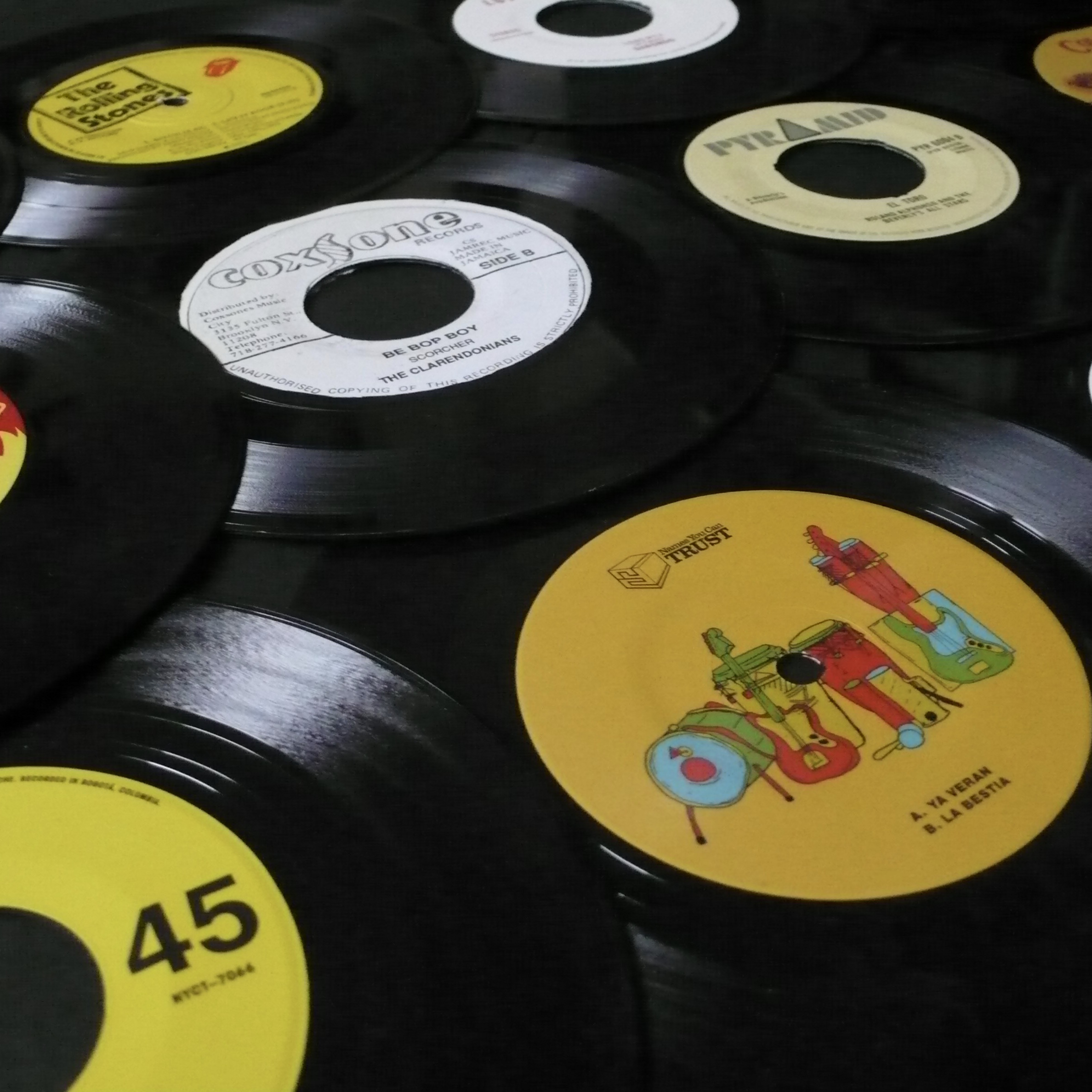 Analog Rory\'s Jukebox