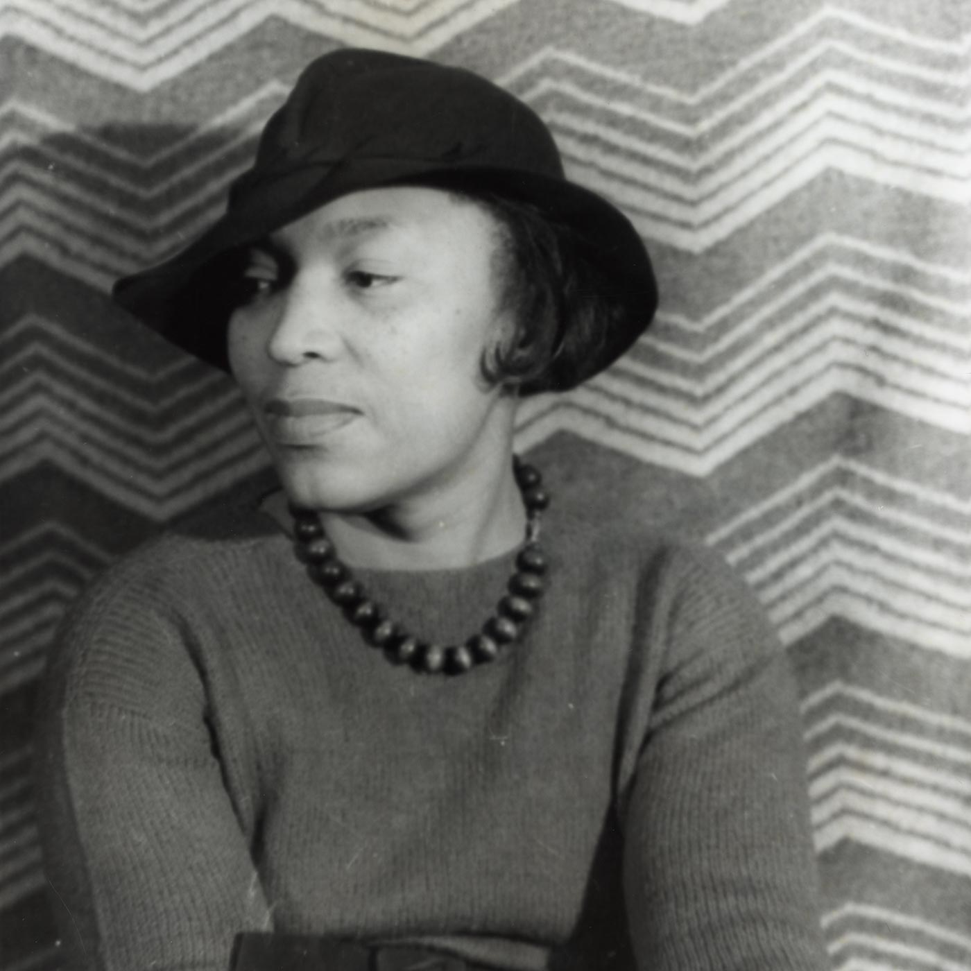 The Gilded Six Bits By Zora Neale Hurston Audiobook The Gilded Six-Bits by Zora Neale Hurston feat. Colored Pages Book Club