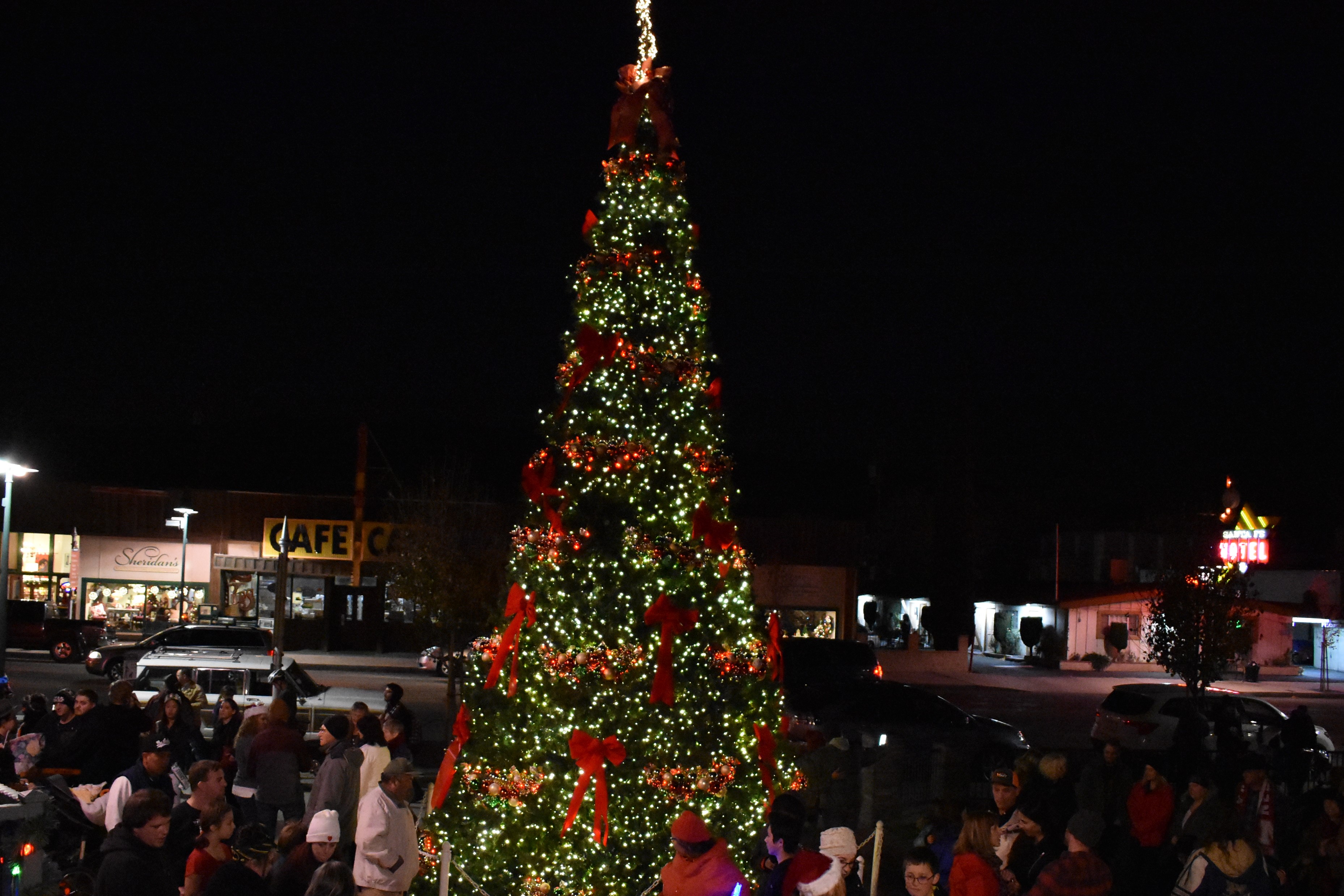 Holiday Time in Tehachapi and Bringing the Community Together