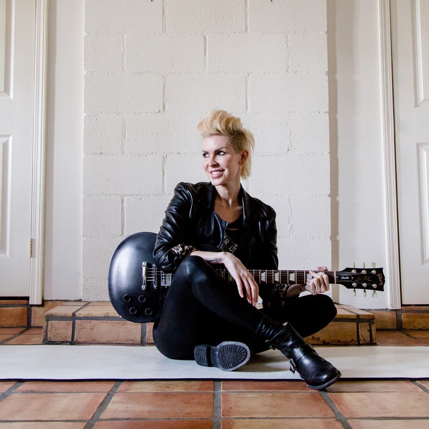 Unscripted with Ashley Russo