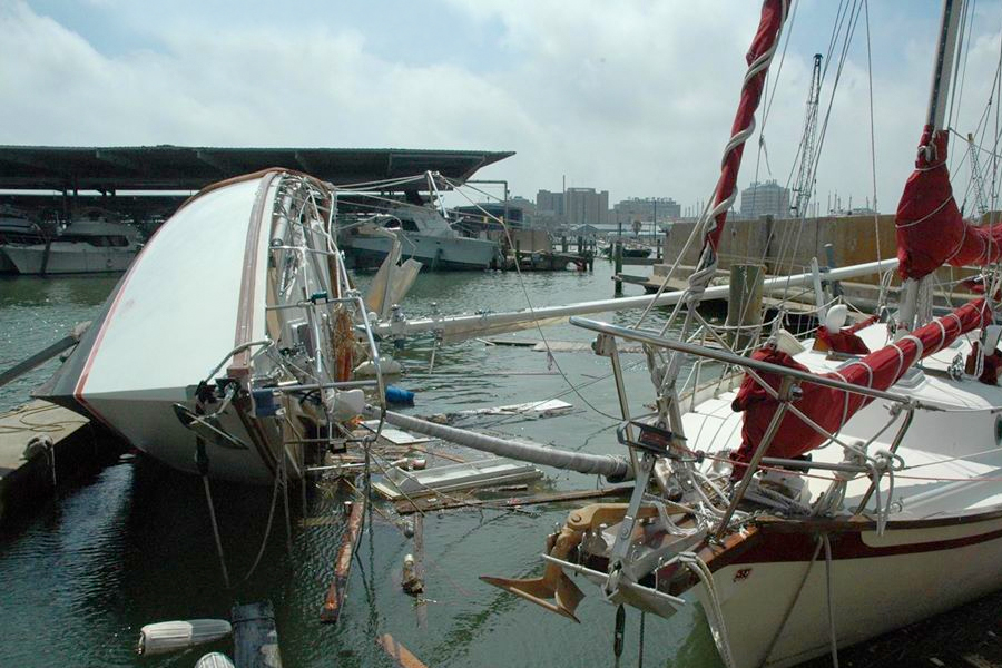 Recycling Retired Fiberglass Boats Part 2 Around the Buoy Lyssna