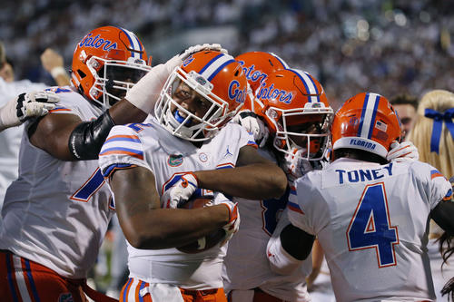 The Gators win with grit - Season 2, Episode 13