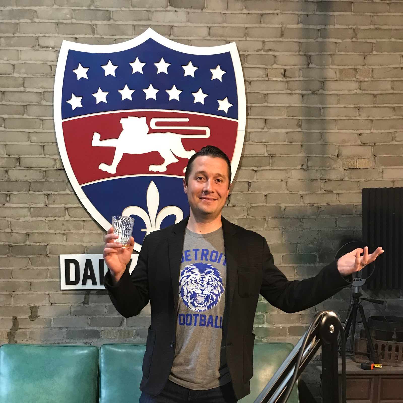 Bidding adieu to Astro + Ochre and work's changing mindset; Savage x Fenty to Detroit; What's next for malls + movie theaters